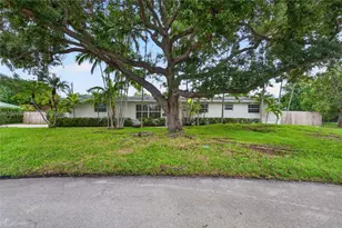 17435 SW 109th Ct, Miami, FL 33157 - Photo 1