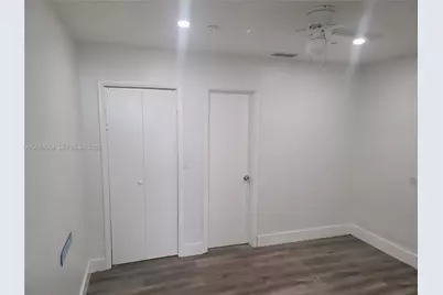 2862 SW 38th Ct #Rear, Miami, FL 33134 - Photo 6
