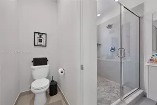 8167 NW 41st St, Doral, FL 33166 - Photo 42