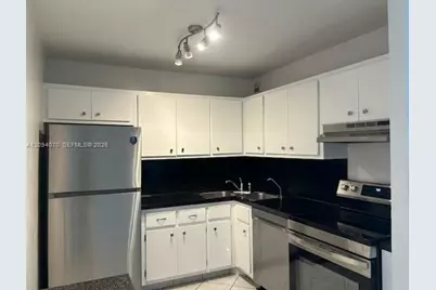 111 Golden Isles Dr #E4, Hallandale Beach, FL 33009 - Photo 10