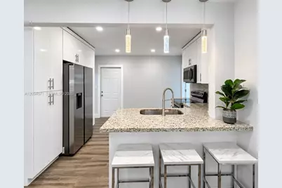 6831 Sheridan St, Hollywood, FL 33024 - Photo 4