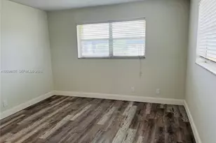 8025 S Colony Cir S, Tamarac, FL 33321 - Photo 10