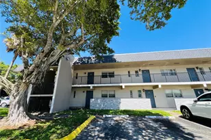 7825 Fairview Dr, Tamarac, FL 33321 - Photo 26
