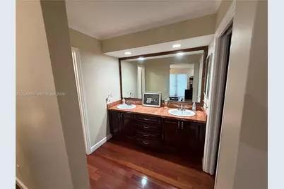 2215 NE 204th St, Miami, FL 33180 - Photo 68