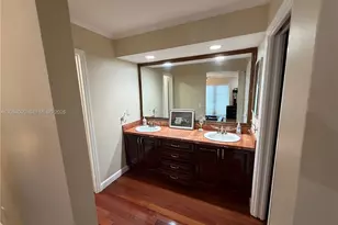 2215 NE 204th St, Miami, FL 33180 - Photo 68