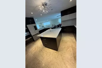 2215 NE 204th St, Miami, FL 33180 - Photo 44