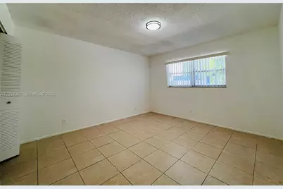 7825 Fairview Dr #202, Tamarac, FL 33321 - Photo 12