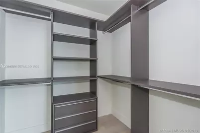 1451 Brickell Ave #4004, Miami, FL 33131 - Photo 12