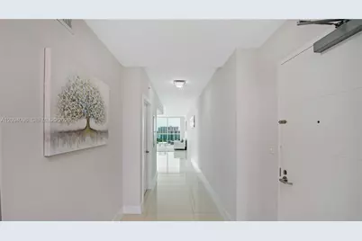 400 Sunny Isles Blvd #1722, Sunny Isles Beach, FL 33160 - Photo 48