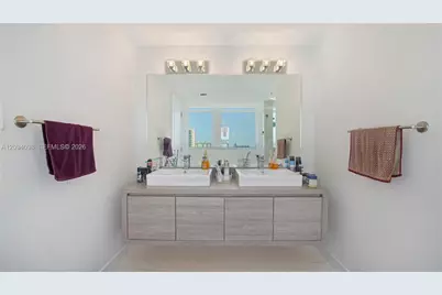 400 Sunny Isles Blvd #1722, Sunny Isles Beach, FL 33160 - Photo 38