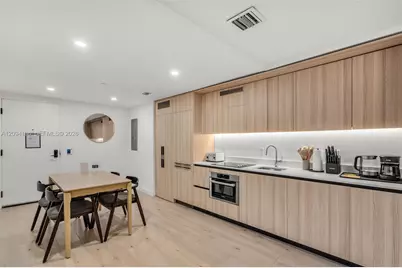 225 N Miami Ave #504, Miami, FL 33128 - Photo 8