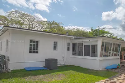 5951 SW 46th Ter, Miami, FL 33155 - Photo 20