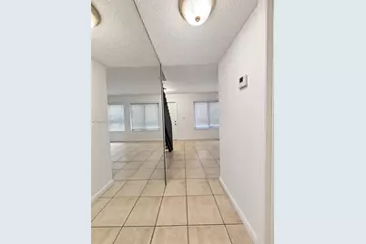 5348 Bosque Ln #105, West Palm Beach, FL 33415 - Photo 4