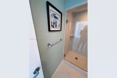 3801 Collins Ave #1806, Miami Beach, FL 33140 - Photo 22
