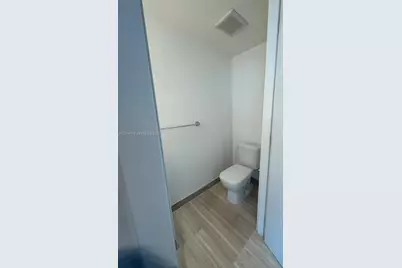 1451 Brickell Ave #1002, Miami, FL 33131 - Photo 20