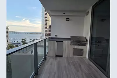 1451 Brickell Ave #1002, Miami, FL 33131 - Photo 8