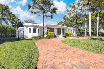 4404 Alhambra Cir, Coral Gables, FL 33146 - Photo 2