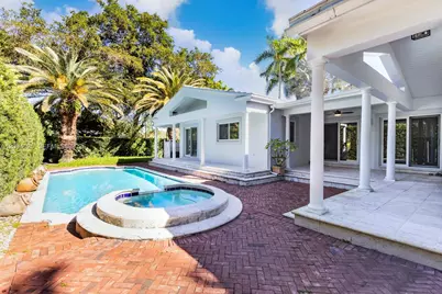4404 Alhambra Cir, Coral Gables, FL 33146 - Photo 18