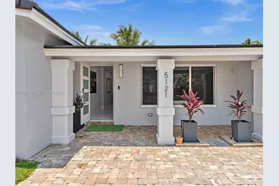 5121 NE 30th Ter, Lighthouse Point, FL 33064 - Photo 2