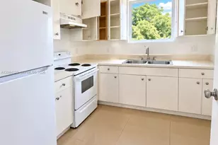 1857 NW 24th St, Miami, FL 33142 - Photo 10