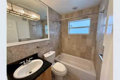 720 NE 13th Ct #3, Fort Lauderdale, FL 33304 - Photo 6