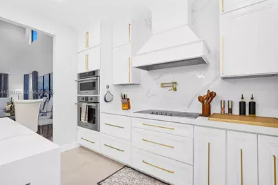 2150 NW 16th Pl, Homestead, FL 33030 - Photo 18