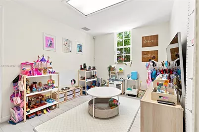 3141 Peachy St #12, Miami, FL 33133 - Photo 14