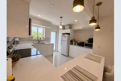 600 Layne #226, Hallandale Beach, FL 33009 - Photo 4