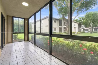 10769 W Clairmont Cir #102, Tamarac, FL 33321 - Photo 8