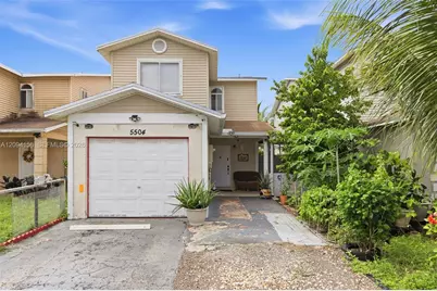 5504 NW 22nd St, Lauderhill, FL 33313 - Photo 2