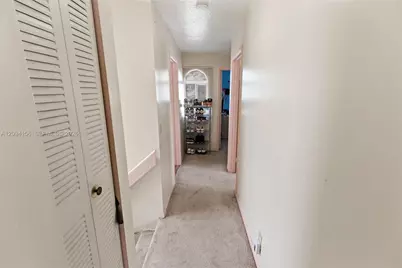 5504 NW 22nd St, Lauderhill, FL 33313 - Photo 20