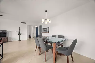 10631 NW 14th St #222, Plantation, FL 33322 - Photo 4
