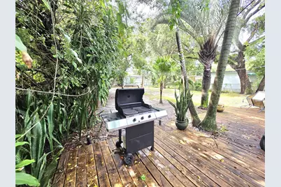 1220 NE 128th St, North Miami, FL 33161 - Photo 38