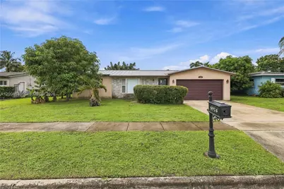 6924 NW 9th St, Margate, FL 33063 - Photo 22