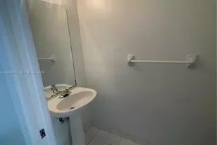 5600 NW 114th Pl, Doral, FL 33178 - Photo 6