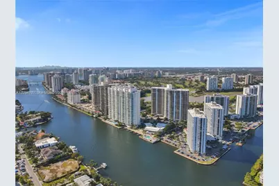 20281 E Country Club Dr #305, Aventura, FL 33180 - Photo 46
