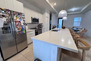 8015 NW 104th Ave, Doral, FL 33178 - Photo 4