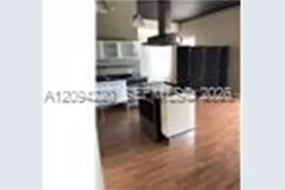 10 SW South River Dr #704, Miami, FL 33130 - Photo 4