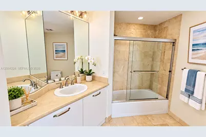 6515 Collins Ave #1403, Miami Beach, FL 33141 - Photo 10