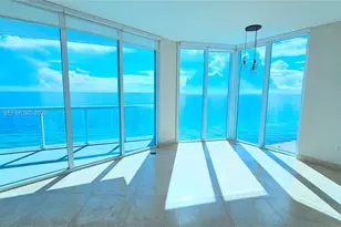 6515 Collins Ave, Miami Beach, FL 33141 - Photo 2