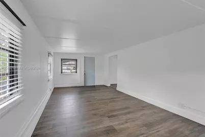 2910 NW 25th St, Fort Lauderdale, FL 33311 - Photo 6