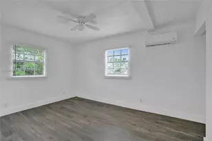 2910 NW 25th St, Fort Lauderdale, FL 33311 - Photo 24