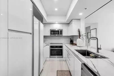 1500 Ocean Dr #707, Miami Beach, FL 33139 - Photo 10