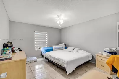 21466 NW 40th Cir Ct, Miami Gardens, FL 33055 - Photo 16