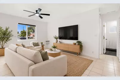 123 SE 2nd Ave #1, Hallandale Beach, FL 33009 - Photo 2