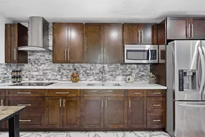301 SW 36th Ave, Miami, FL 33135 - Photo 22