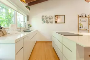523 NE 68th St, Miami, FL 33138 - Photo 24
