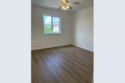 1543 SE 31st Ct, Homestead, FL 33035 - Photo 6