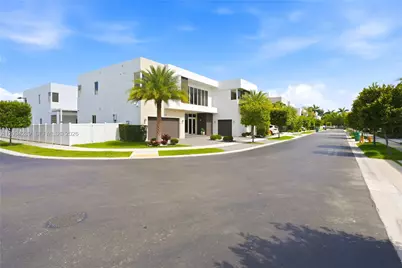 7525 NW 103rd Pl, Doral, FL 33178 - Photo 72