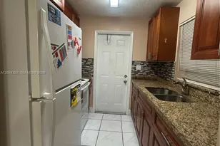 5200 NW 17th Ct, Lauderhill, FL 33313 - Photo 6